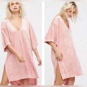 Free People Crushed Velvet Oversized Luxe Tunic Passion Flower Size L EUC